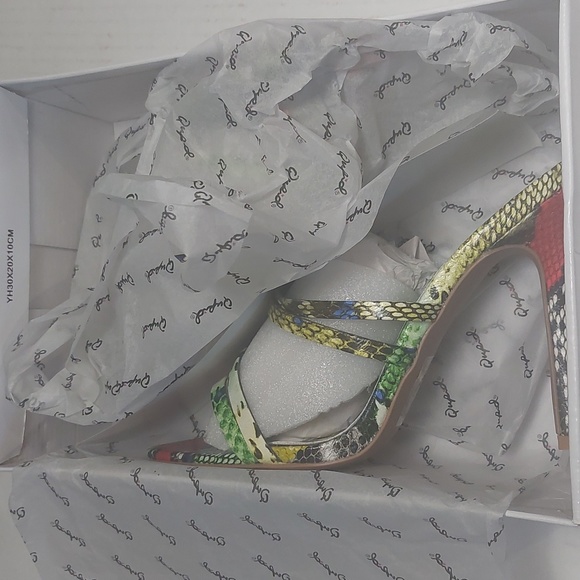 Qupid Multicolor Woman Slip-on Pointed Toe High Heel Shoes Size 10 - Picture 9 of 11